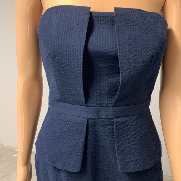 Banana Republic Navy Strapless Peplum Dress, size 2 Petite - Picture 2 of 13